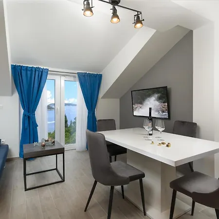 New With Stunning Sea View & Private Pool Apartment Dubrovnik