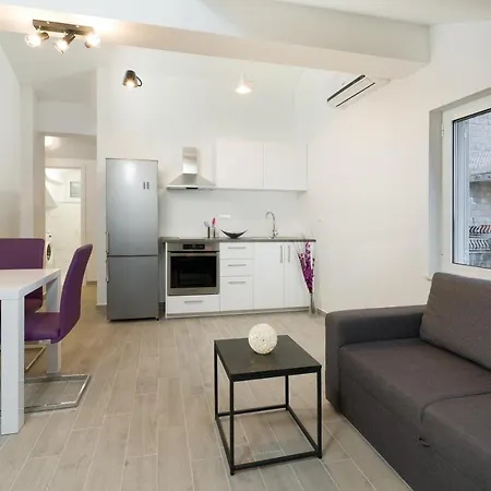 Apartment New With Stunning Sea View & Private Pool
