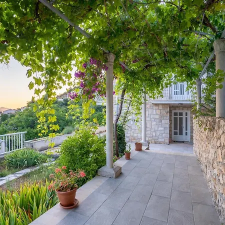 New With Stunning Sea View & Private Pool Διαμέρισμα