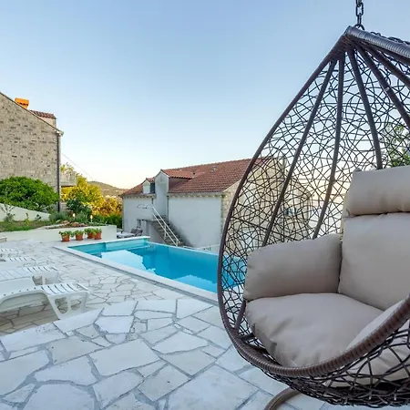 Apartman New With Stunning Sea View & Private Pool Dubrovnik