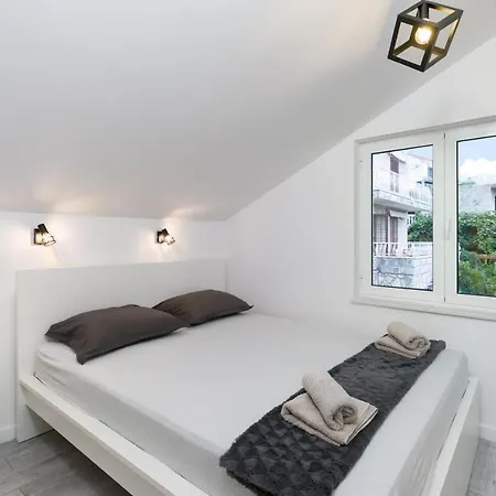 Apartmán New With Stunning Sea View & Private Pool Dubrovník